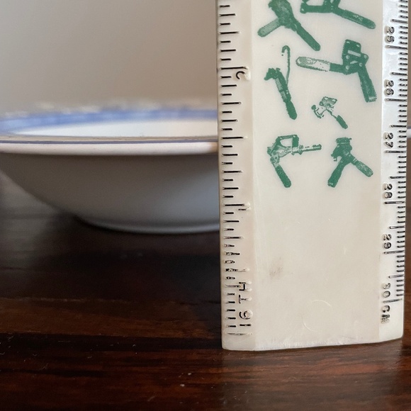 Vintage Waverly Garden Toile pattern soup bowl, Fine Stoneware, Blue Toile - Picture 6 of 6